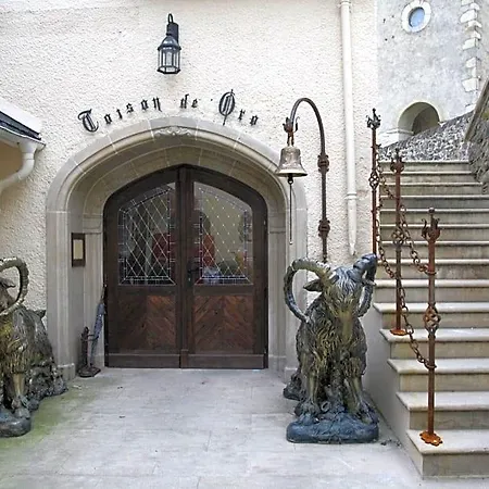 Toison D'or Bed & Breakfast 3*