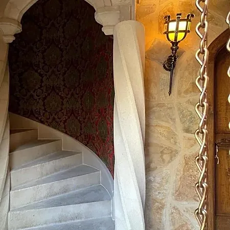 Toison D'or Bed & Breakfast Cette-Eygun